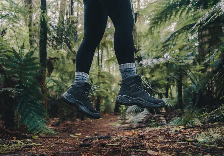 Hiking boots women deals australia