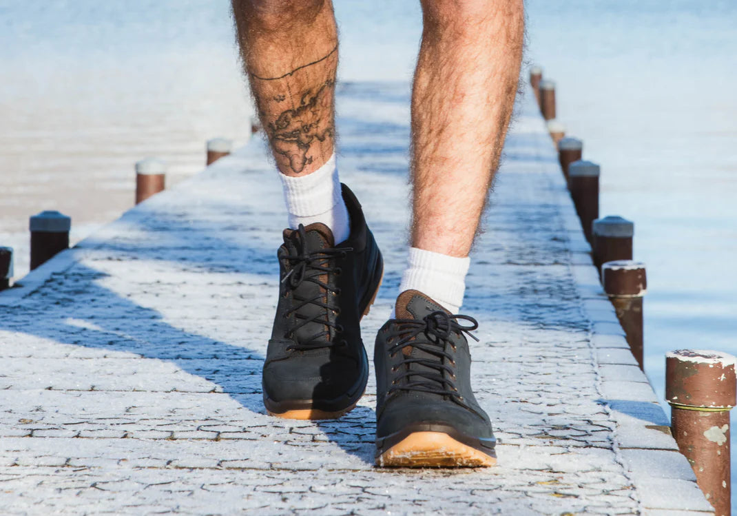 Lowa Renegade GTX LO Trail Shoes - Men's | Altitude Sports