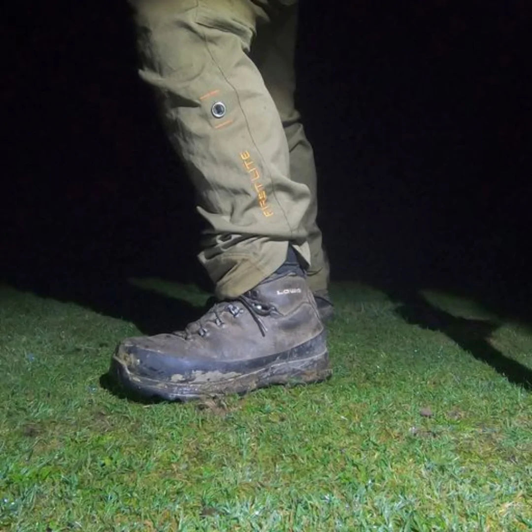 Lowa tibet gtx hiking top boots